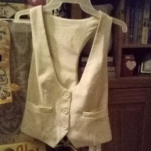 Women's Cream Vest